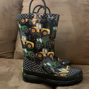 Children’s tractor boots